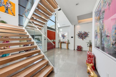 Casa en venta en Golden Beach, Florida, 6 dormitorios, 498.23 m2 № 2054941 - foto 12