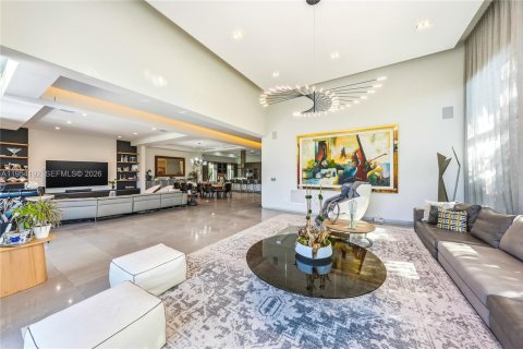 Casa en venta en Golden Beach, Florida, 6 dormitorios, 498.23 m2 № 2054941 - foto 29