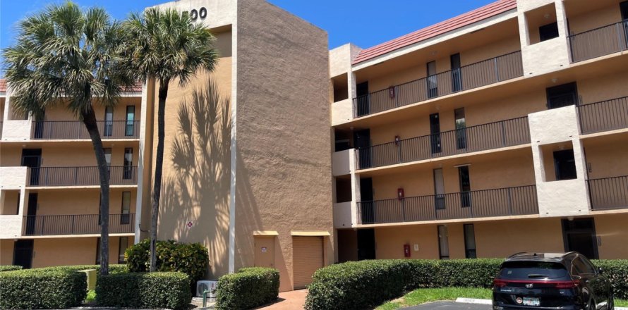 Condominio en Margate, Florida, 2 dormitorios № 1186252