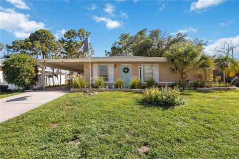 House in North Port, Florida 3 bedrooms, 104.33 sq.m. № 2299337