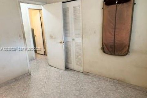 Villa ou maison à vendre à Miramar, Floride: 3 chambres, 84.73 m2 № 2189328 - photo 7