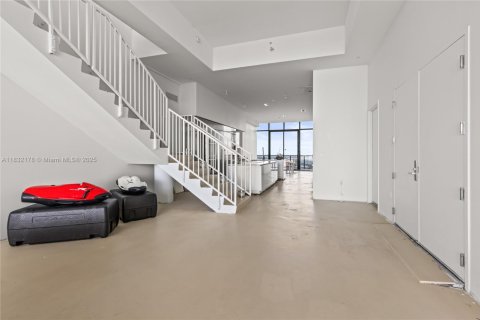 Copropriété à vendre à Aventura, Floride: 5 chambres, 410.35 m2 № 1811872 - photo 16