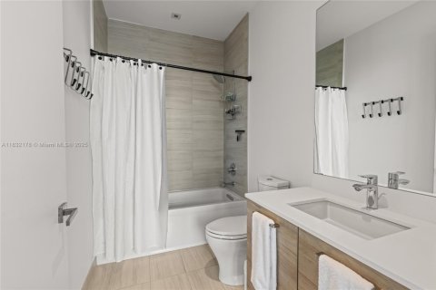Copropriété à vendre à Aventura, Floride: 5 chambres, 410.35 m2 № 1811872 - photo 30