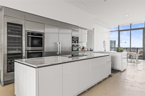 Copropriété à vendre à Aventura, Floride: 5 chambres, 410.35 m2 № 1811872 - photo 9