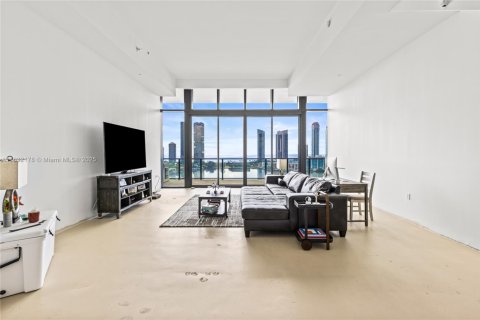 Copropriété à vendre à Aventura, Floride: 5 chambres, 410.35 m2 № 1811872 - photo 6