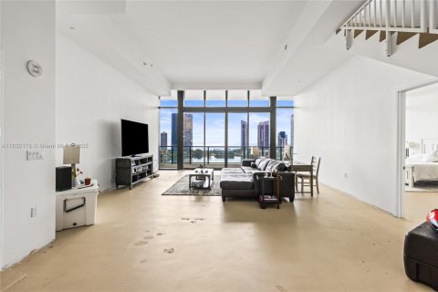 Copropriété à vendre à Aventura, Floride: 5 chambres, 410.35 m2 № 1811872 - photo 14