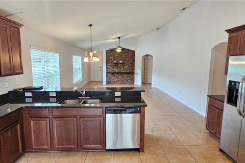Casa en alquiler en Winter Garden, Florida, 4 dormitorios, 157.75 m2 № 1880584 - foto 7