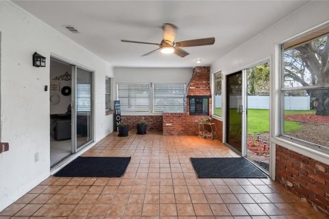 House in Clermont, Florida 3 bedrooms, 197.05 sq.m. № 1509507 - photo 28