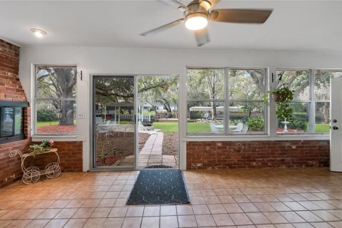 House in Clermont, Florida 3 bedrooms, 197.05 sq.m. № 1509507 - photo 30