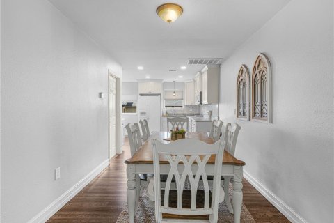 Casa en venta en Lakeland, Florida, 4 dormitorios, 144.83 m2 № 1901039 - foto 5