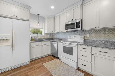 Casa en venta en Lakeland, Florida, 4 dormitorios, 144.83 m2 № 1901039 - foto 6
