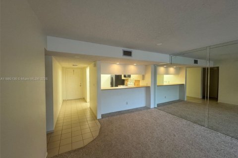 Купить кондоминиум в Помпано-Бич, Флорида 2 спальни, 126.07м2, № 1928845 - фото 14