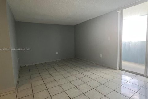 Copropriété à vendre à Miami, Floride: 1 chambre, 47.01 m2 № 1958211 - photo 13