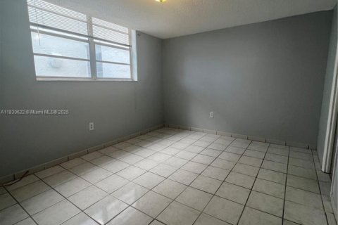Copropriété à vendre à Miami, Floride: 1 chambre, 47.01 m2 № 1958211 - photo 14