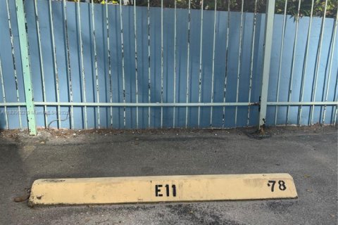 Copropriété à vendre à Miami, Floride: 1 chambre, 47.01 m2 № 1958211 - photo 20