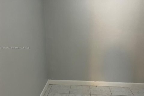 Copropriété à vendre à Miami, Floride: 1 chambre, 47.01 m2 № 1958211 - photo 15