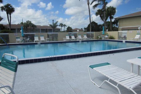 Copropriété à vendre à Port St. Lucie, Floride: 2 chambres, 82.31 m2 № 2377012 - photo 3