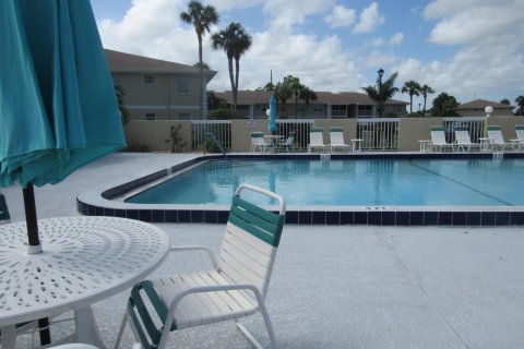 Copropriété à vendre à Port St. Lucie, Floride: 2 chambres, 82.31 m2 № 2377012 - photo 4