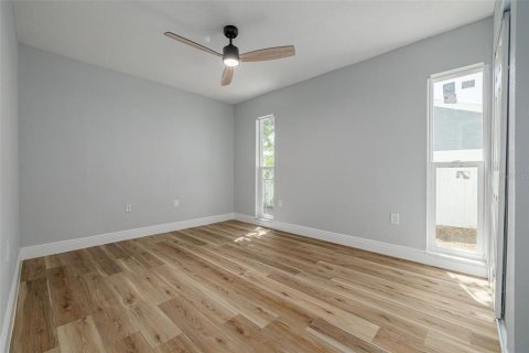 Casa en venta en Palm Harbor, Florida, 3 dormitorios, 142.14 m2 № 1757403 - foto 27