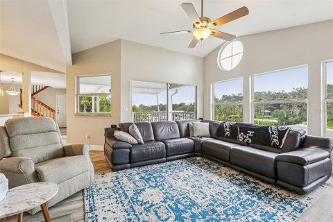 House in Riverview, Florida 4 bedrooms, 276.29 sq.m. № 1852517 - photo 19