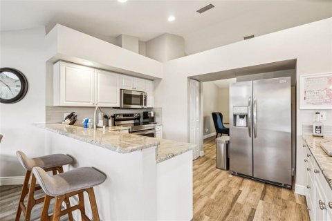 House in Riverview, Florida 4 bedrooms, 276.29 sq.m. № 1852517 - photo 27