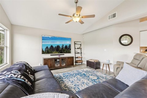 House in Riverview, Florida 4 bedrooms, 276.29 sq.m. № 1852517 - photo 21