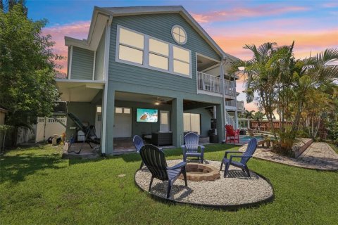 House in Riverview, Florida 4 bedrooms, 276.29 sq.m. № 1852517 - photo 3