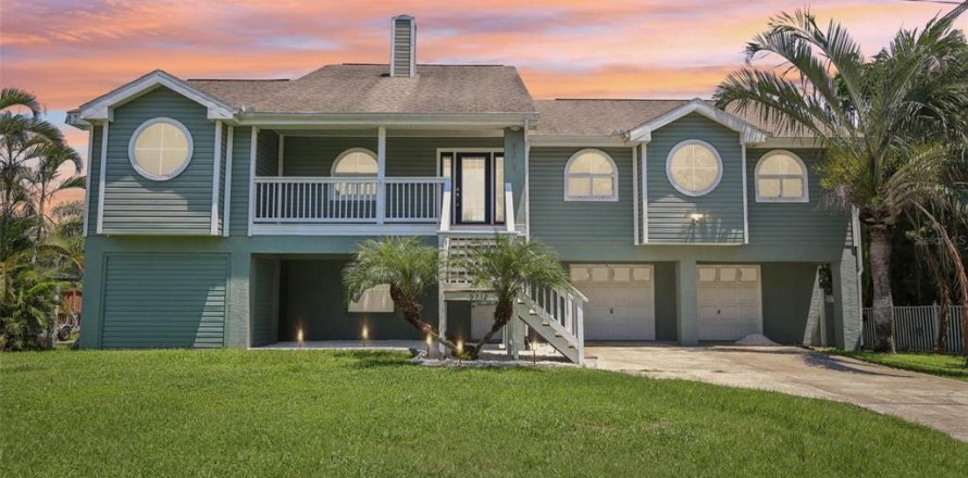House in Riverview, Florida 4 bedrooms, 276.29 sq.m. № 1852517