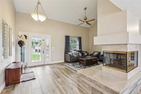 House in Riverview, Florida 4 bedrooms, 276.29 sq.m. № 1852517 - photo 14