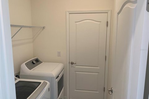 Casa en alquiler en Bradenton, Florida, 3 dormitorios, 171.22 m2 № 1904963 - foto 4