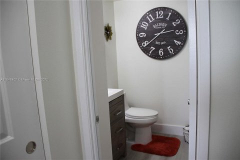 Copropriété à vendre à Aventura, Floride: 2 chambres, 105.82 m2 № 1950319 - photo 20