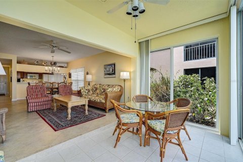 Condo in Bradenton, Florida, 2 bedrooms  № 1193903 - photo 29