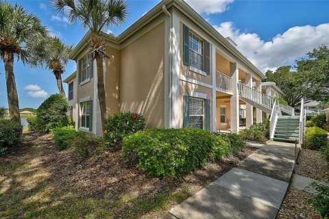 Condo in Bradenton, Florida, 2 bedrooms  № 1193903 - photo 1