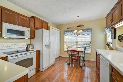 Condo in Bradenton, Florida, 2 bedrooms  № 1193903 - photo 17