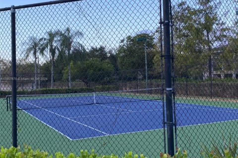 Condo in Coconut Creek, Florida, 2 bedrooms  № 1859719 - photo 14
