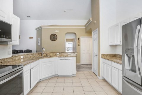 Casa en venta en Davenport, Florida, 4 dormitorios, 178.09 m2 № 1429312 - foto 9
