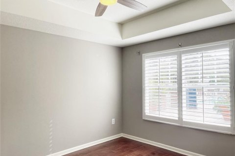 Condominio en alquiler en Tampa, Florida, 2 dormitorios, 87.14 m2 № 1831994 - foto 7