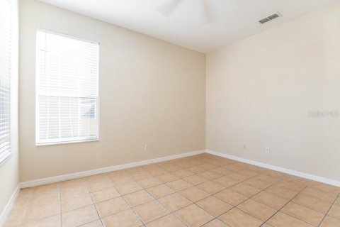 Casa en alquiler en Orlando, Florida, 3 dormitorios, 171.78 m2 № 1893712 - foto 9