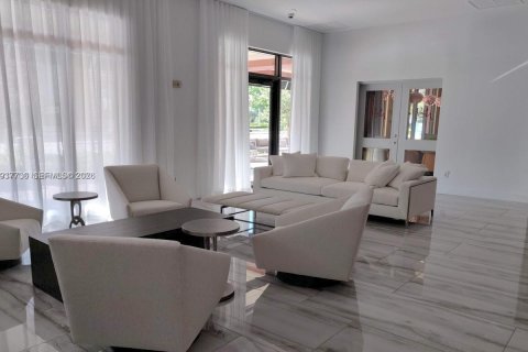 Купить кондоминиум в Форт-Лодердейл, Флорида 3 спальни, 142.05м2, № 1995378 - фото 4