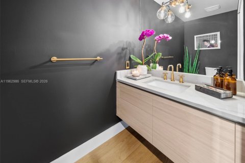 Adosado en venta en Miami Beach, Florida, 4 dormitorios, 232.63 m2 № 2029085 - foto 16