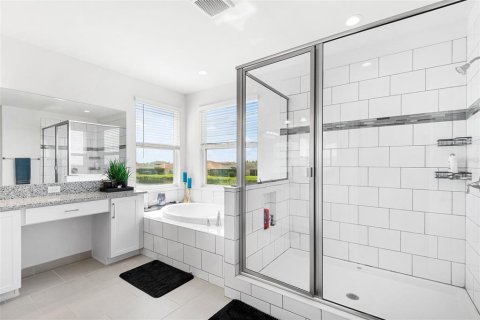 Casa en alquiler en Wesley Chapel, Florida, 5 dormitorios, 302.03 m2 № 2104725 - foto 16
