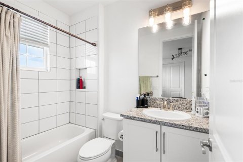 Casa en alquiler en Wesley Chapel, Florida, 5 dormitorios, 302.03 m2 № 2104725 - foto 19