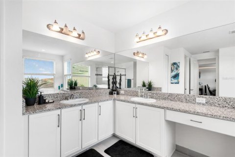 Casa en alquiler en Wesley Chapel, Florida, 5 dormitorios, 302.03 m2 № 2104725 - foto 15