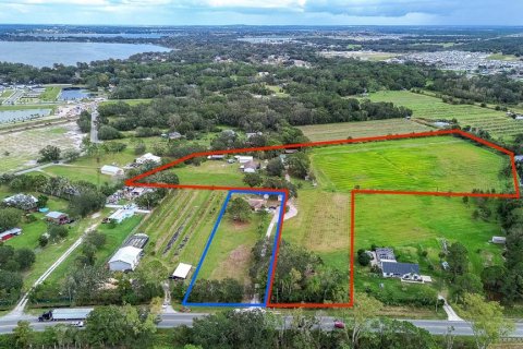 Villa ou maison à vendre à Winter Haven, Floride: 8 chambres, 482.53 m2 № 1432346 - photo 1