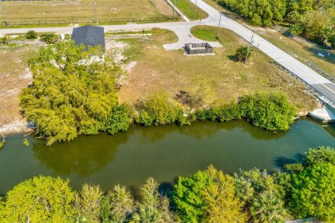 Terreno en venta en Apollo Beach, Florida № 1912776 - foto 11