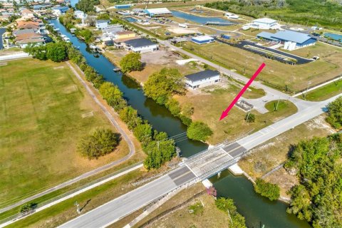 Terreno en venta en Apollo Beach, Florida № 1912776 - foto 4