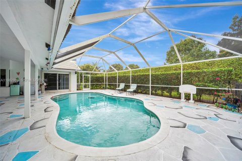 Купить виллу или дом в Корал-Спрингс, Флорида 4 спальни, 236.71м2, № 2046561 - фото 30