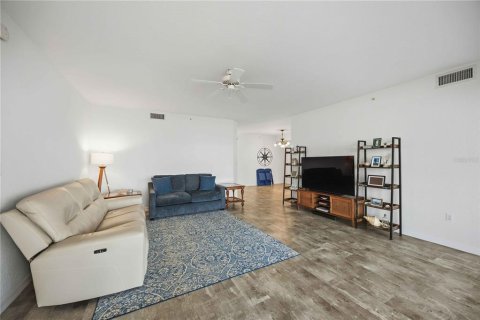 Copropriété à vendre à Punta Gorda, Floride: 3 chambres, 187.48 m2 № 2212336 - photo 20