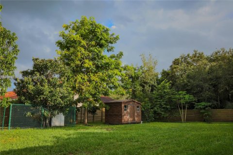 Купить виллу или дом в Майами, Флорида 4 комнаты, 170.94м2, № 2034408 - фото 2