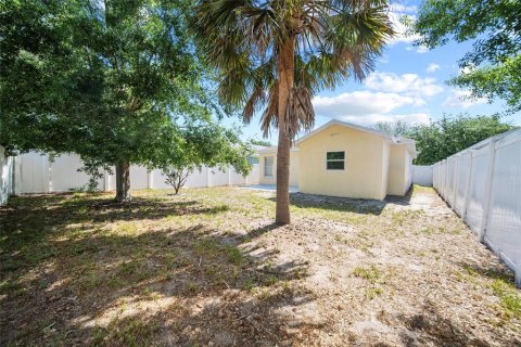 House in Riverview, Florida 4 bedrooms, 148.64 sq.m. № 1757024 - photo 22